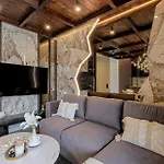 Crystal Peak Z Prywatnym Jacuzzi, Odkryj-zakopane * كوشتيليسكا