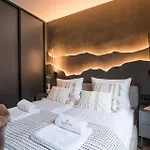 شاليه Crystal Peak Z Prywatnym Jacuzzi, Odkryj-zakopane